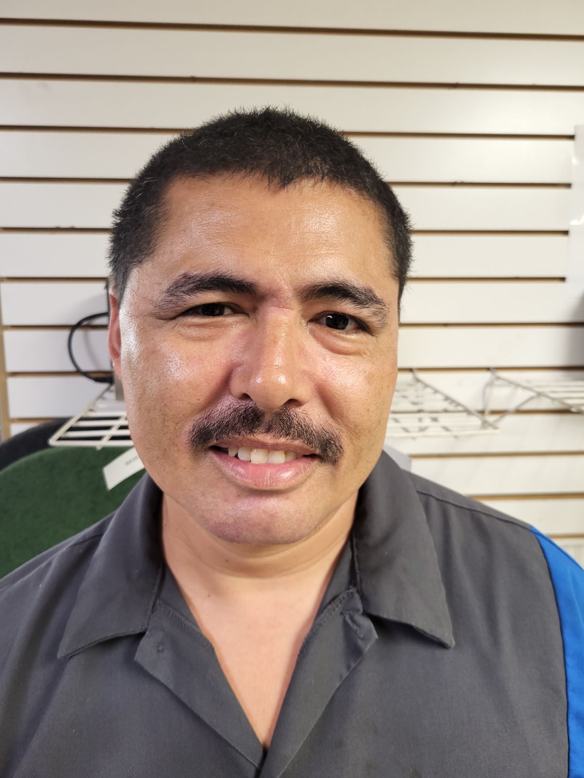 Hilo – Brandon Diego