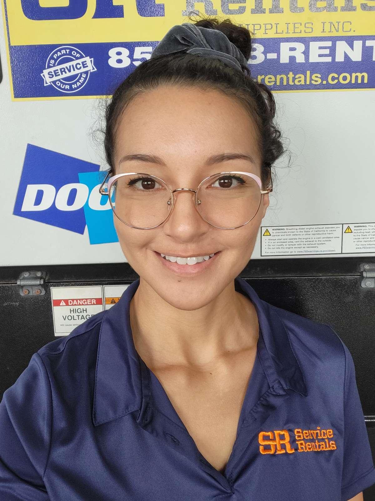 Hilo – Kayla James